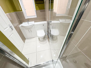 Photo 10- click for photo gallery